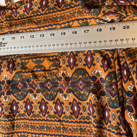 Love21 Women Dress size M Long Sleeve KneeLength Deep Cut in Back Loose Fit Tan - Picture 3 of 11